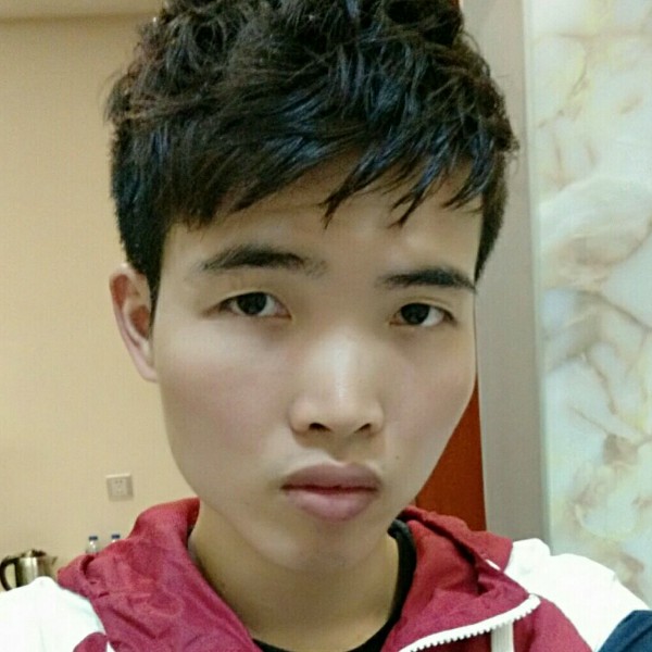 狗相许冷艳的照片