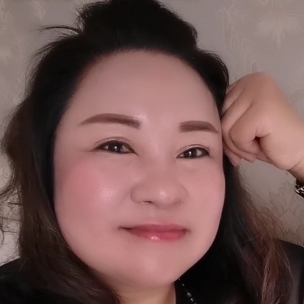 十指釦的照片