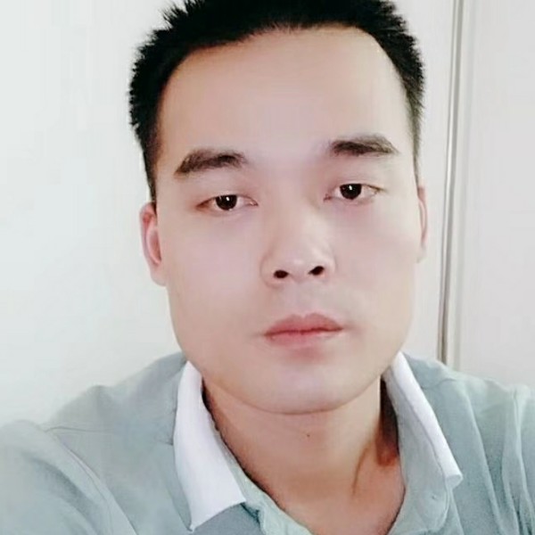 时满哥的照片