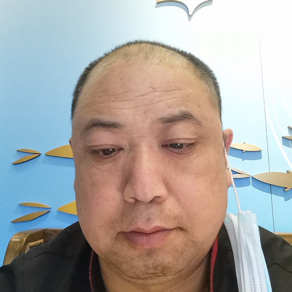 吴志国的照片