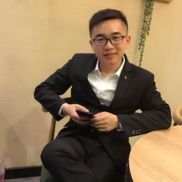 必兮相语丶的照片