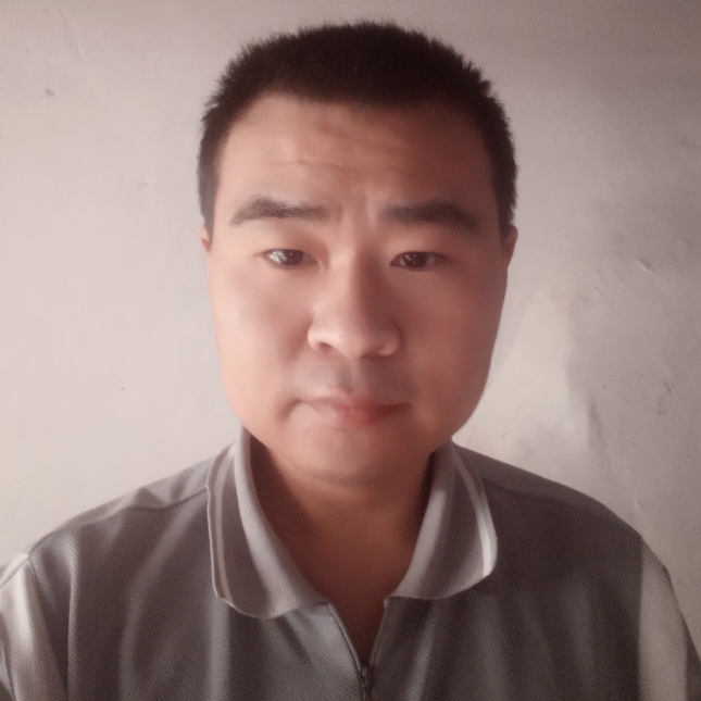 凝眸落寂的照片