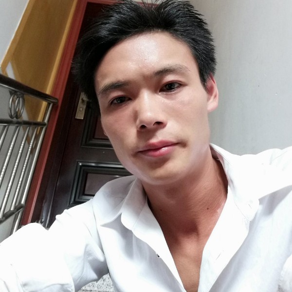 孤单爱情海的照片