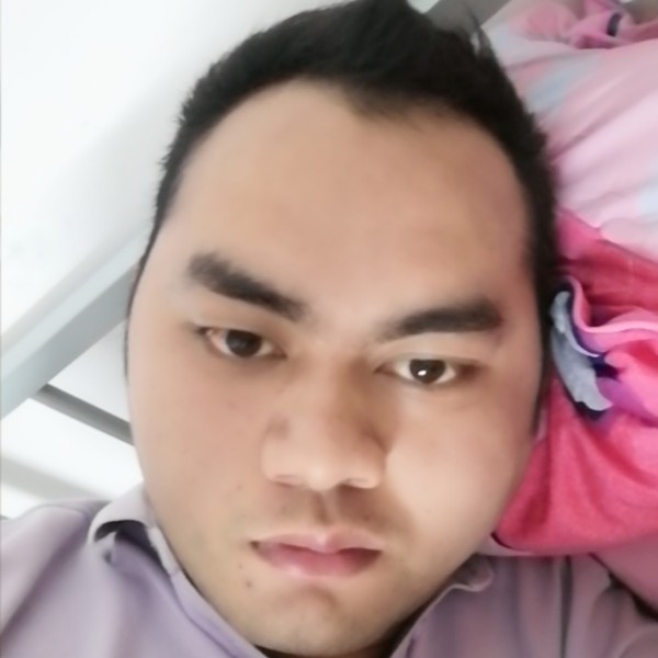 黄？？的照片