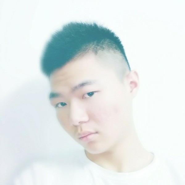 陌尘落年的照片