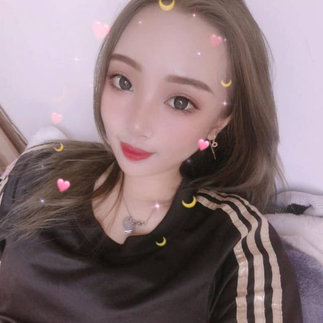 律己的照片