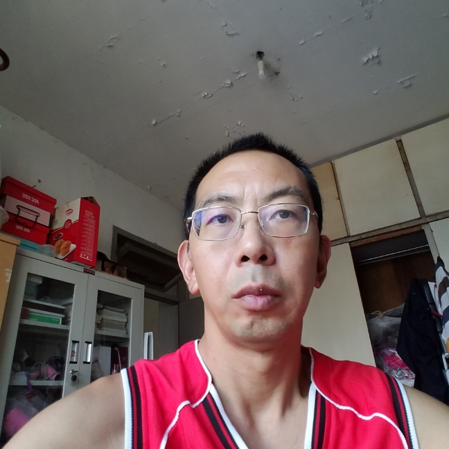 孤独邂逅大船的照片