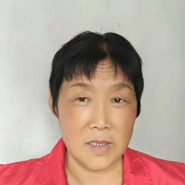 郭苗的照片