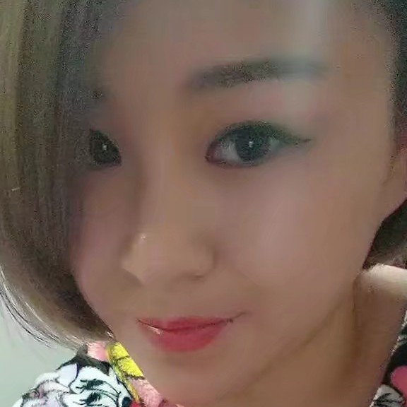 明媚拾忆故事的照片
