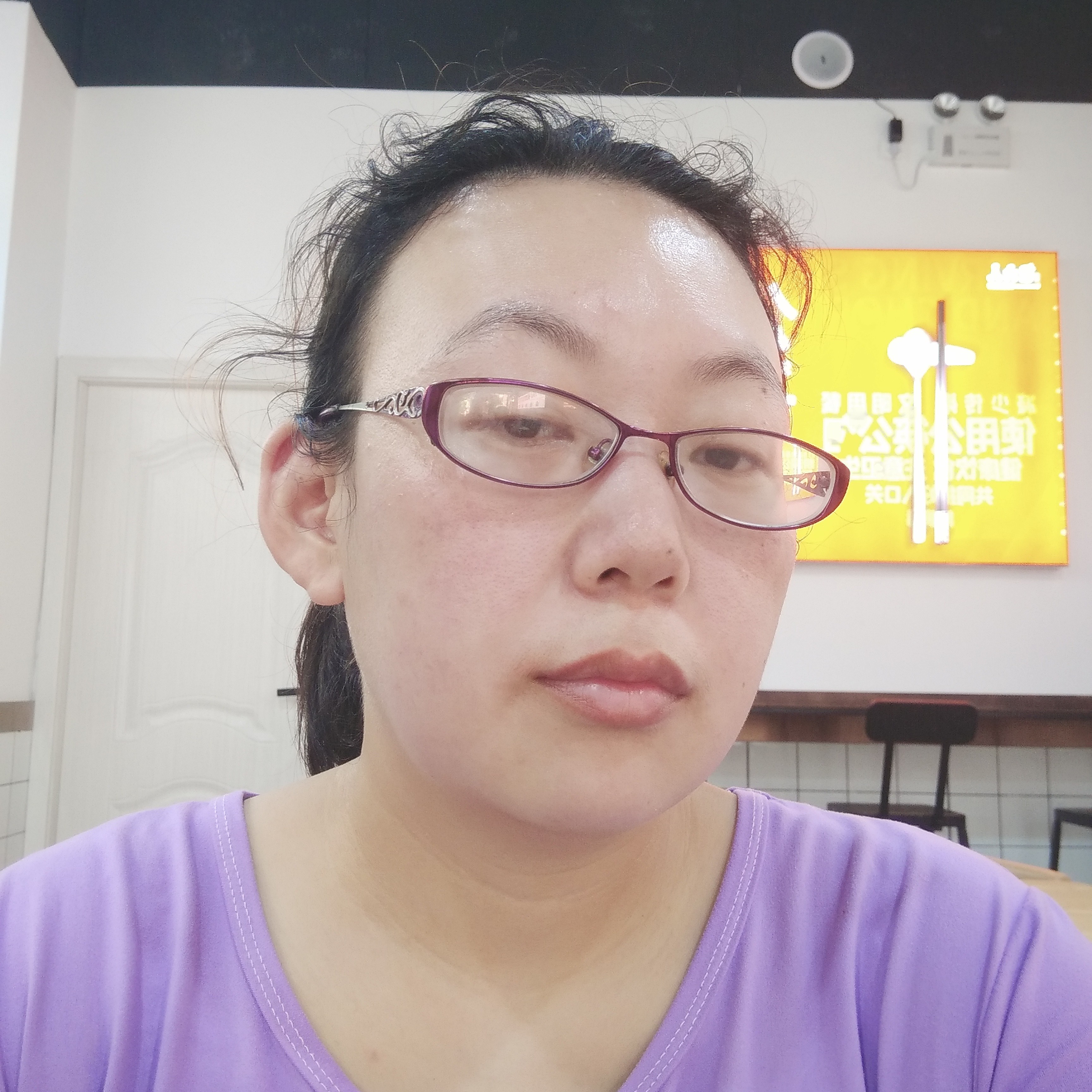 衬衫的缥缈的照片