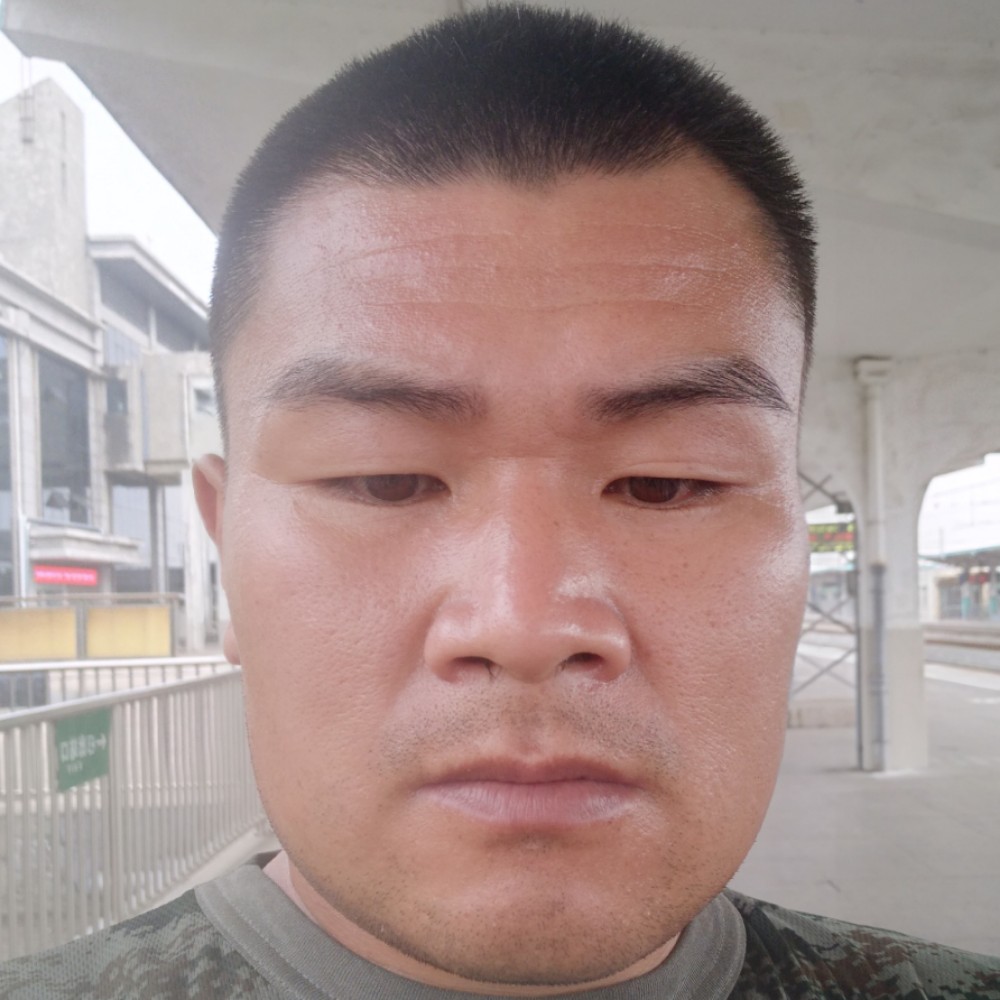 欣喜小天鹅的照片