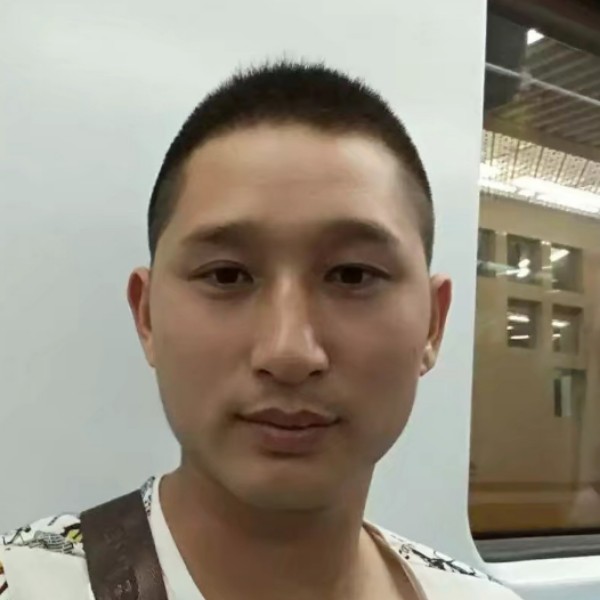 大侠暧昧的照片