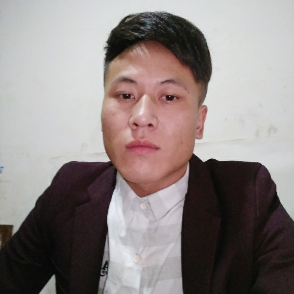 如梦直率的照片