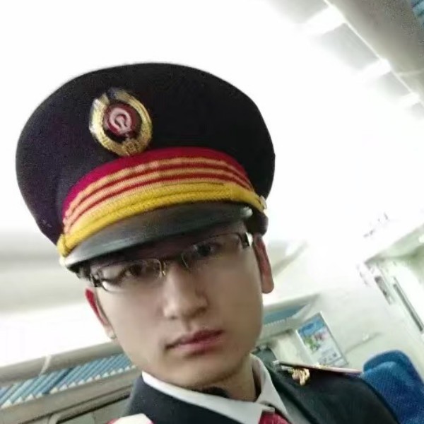 等待辉的照片