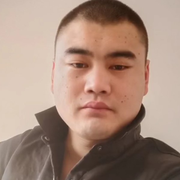 开朗给夕阳的照片