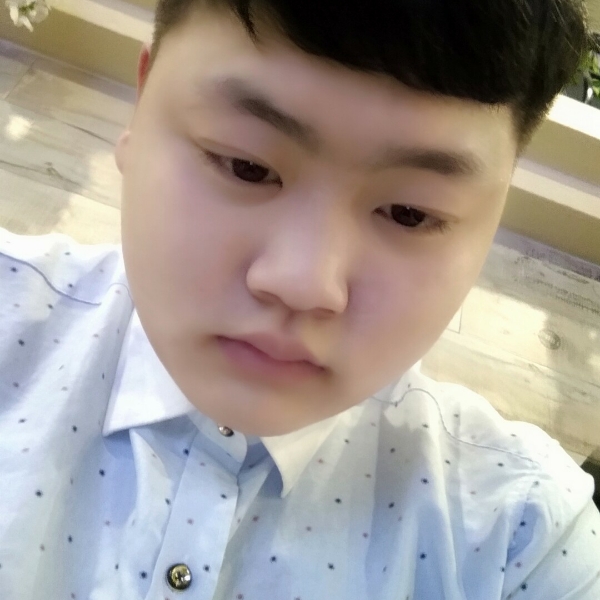 程先生。的照片