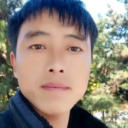 遇见对眼人的照片
