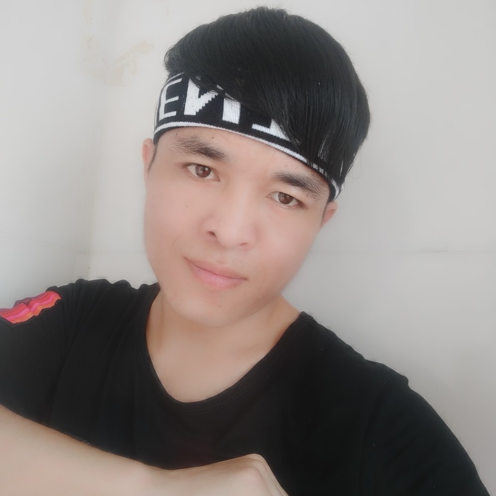 缓慢相许帅哥的照片