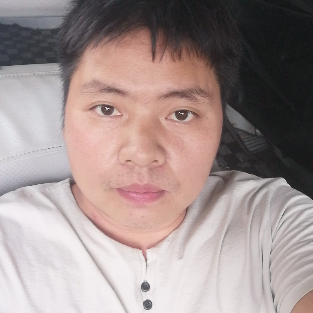 冯建宇的照片