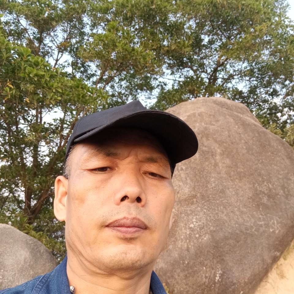 五旗山人的照片