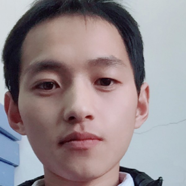 风趣有黑夜的照片
