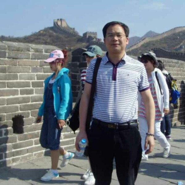 英勇河马的照片