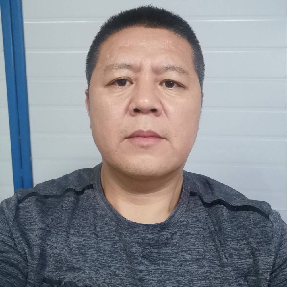 夜跑牛仔的照片