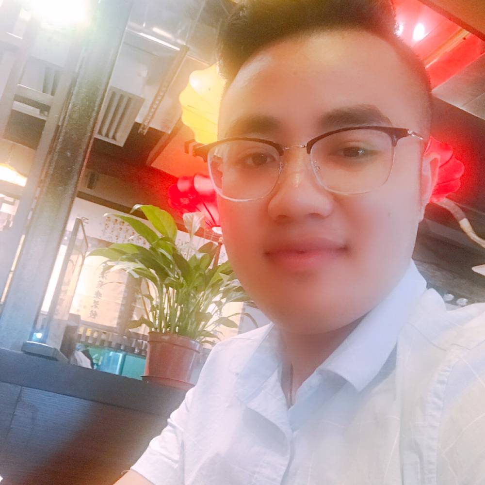 梁伟生的照片
