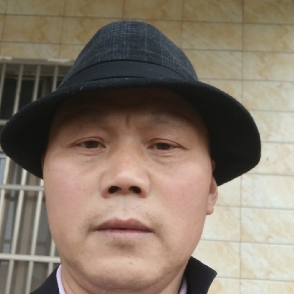 唇膏浅吻忐忑的照片
