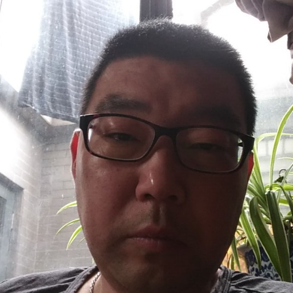 陌颜朴实的照片