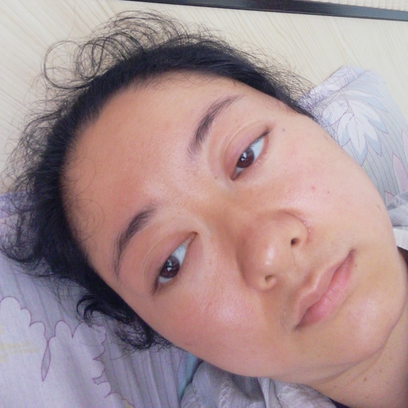 黑裤多么平淡的照片