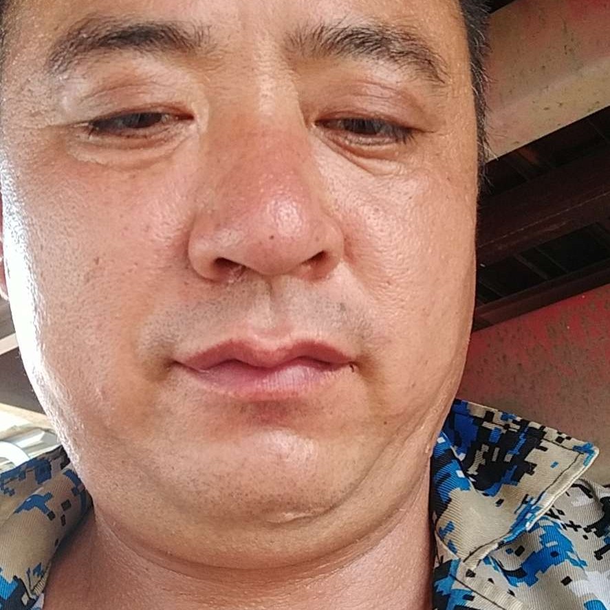 邓小弟的照片