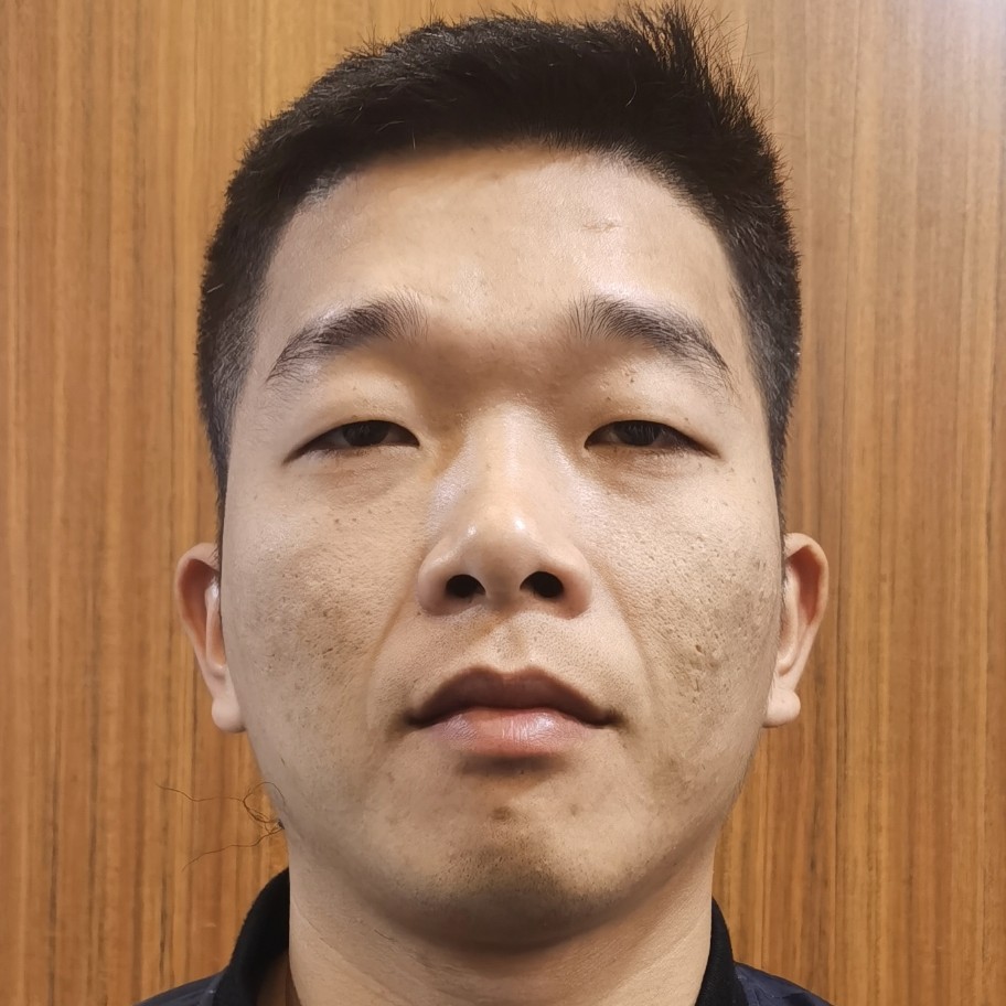 自信等待泪雨的照片