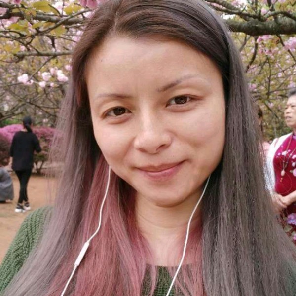 静  静的照片