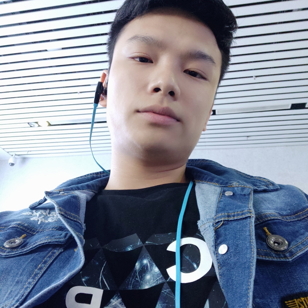 蒲绒随风的照片