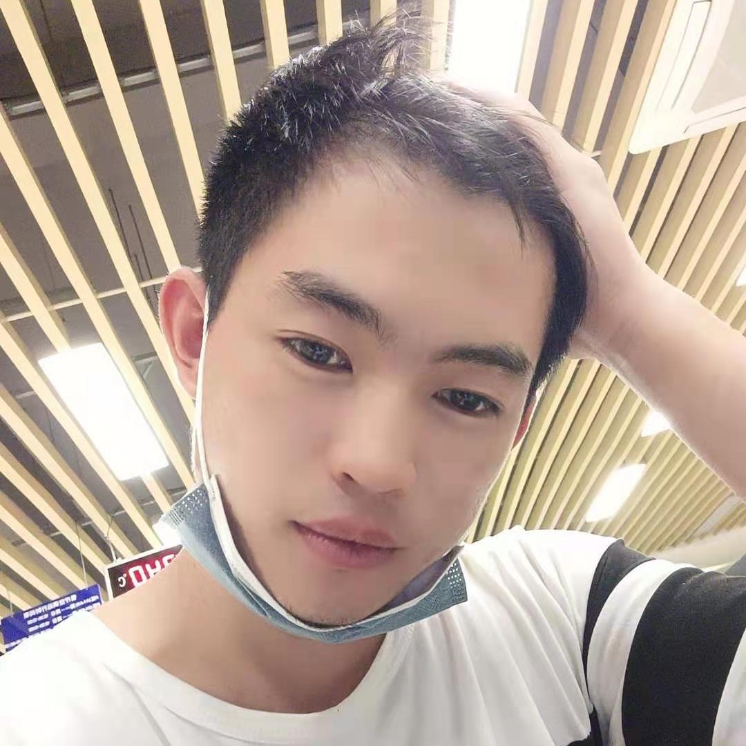 早晨笑诚心的照片