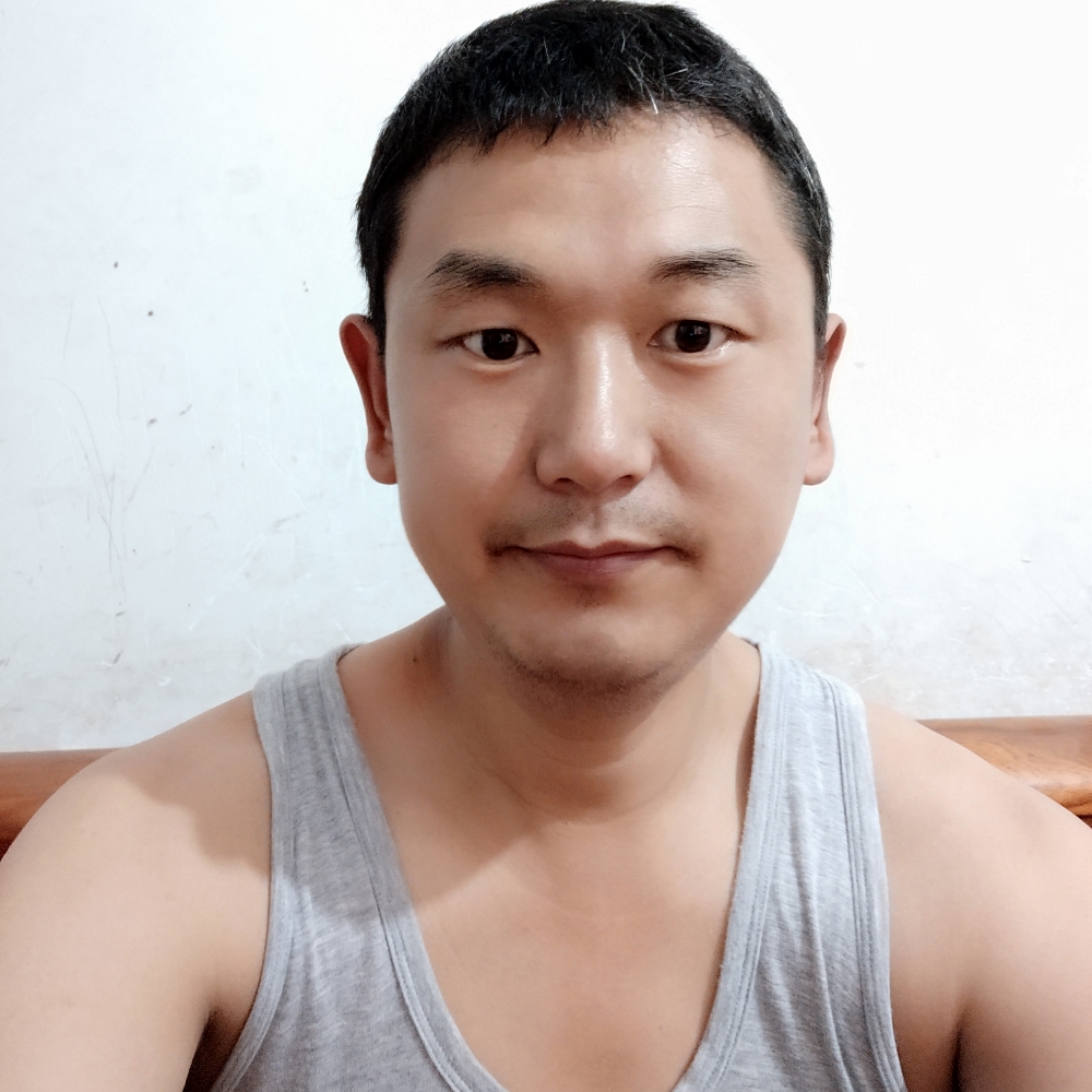 床上猛龙的照片
