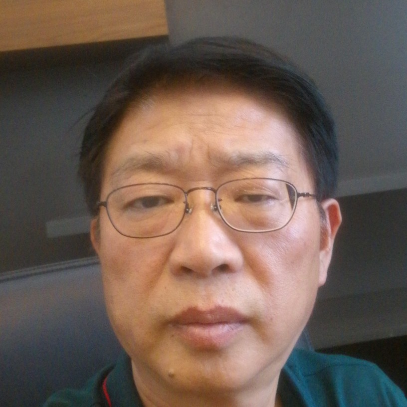 凌平的照片