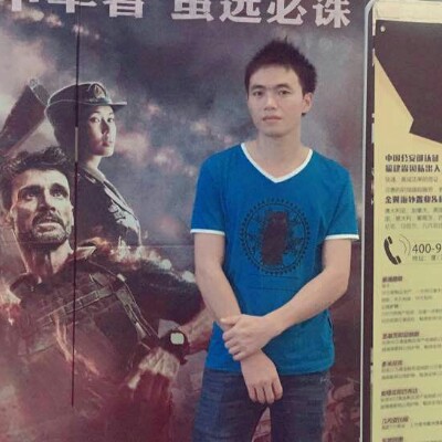 山林卧龙的照片