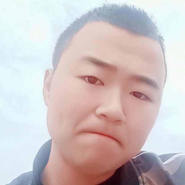 复杂白开水的照片