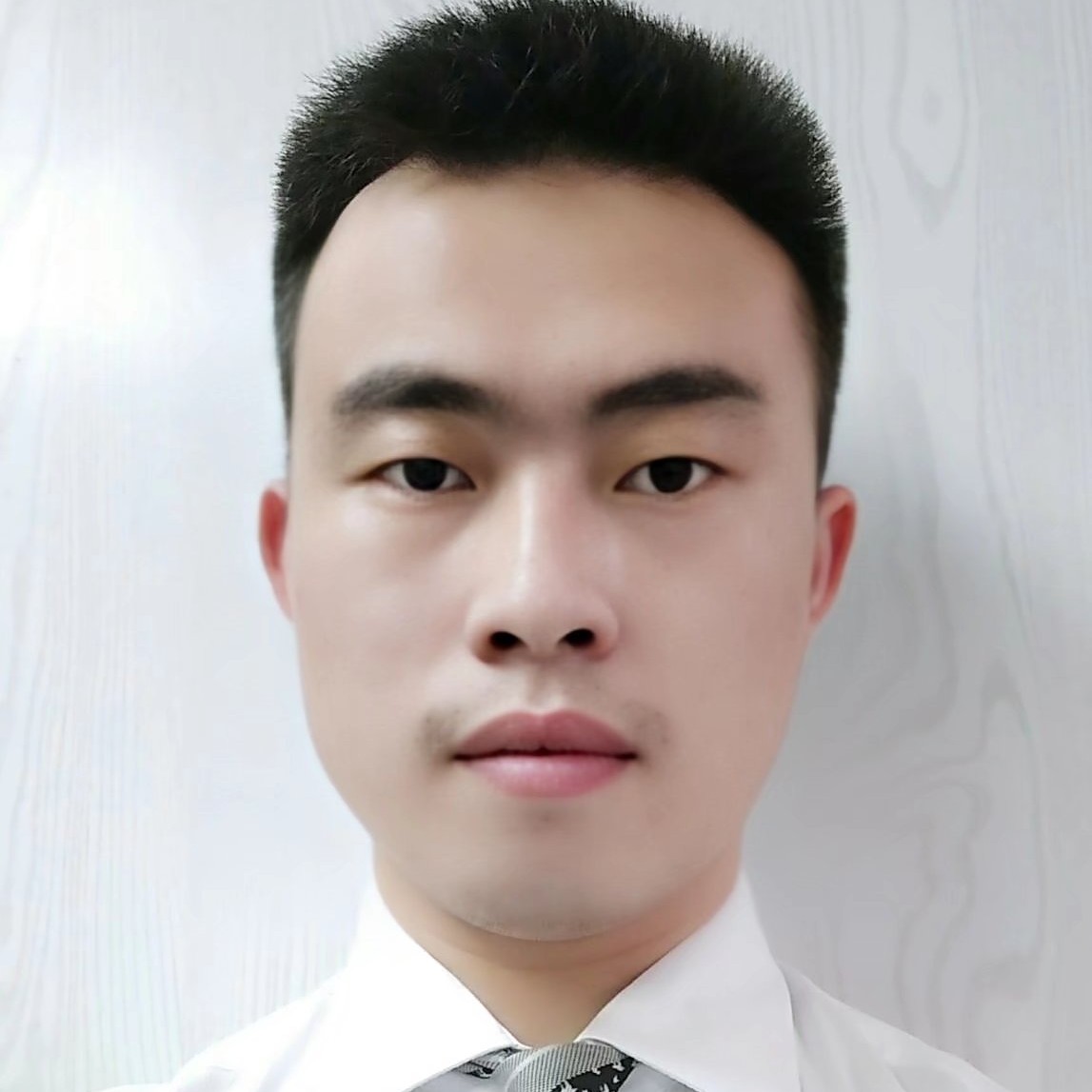 伍彪的照片