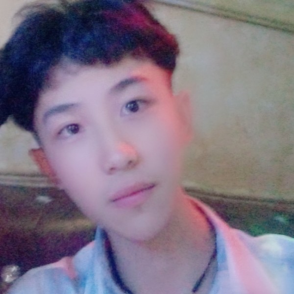 夏天回眸寂寞的照片