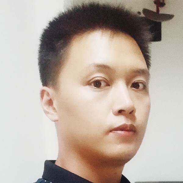 云端坠落的照片