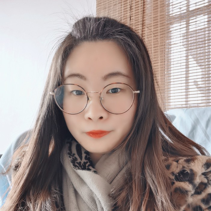 伊韵雪琳的照片
