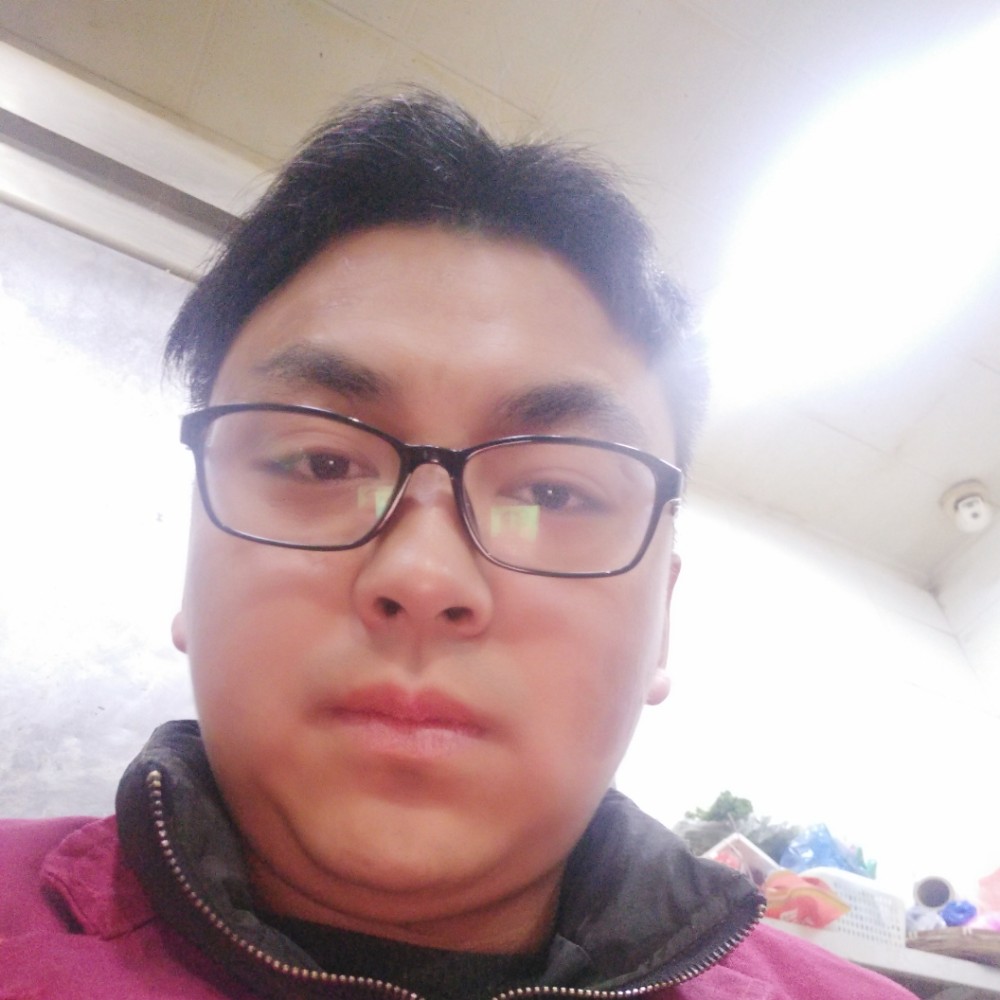 微笑拜拜的照片