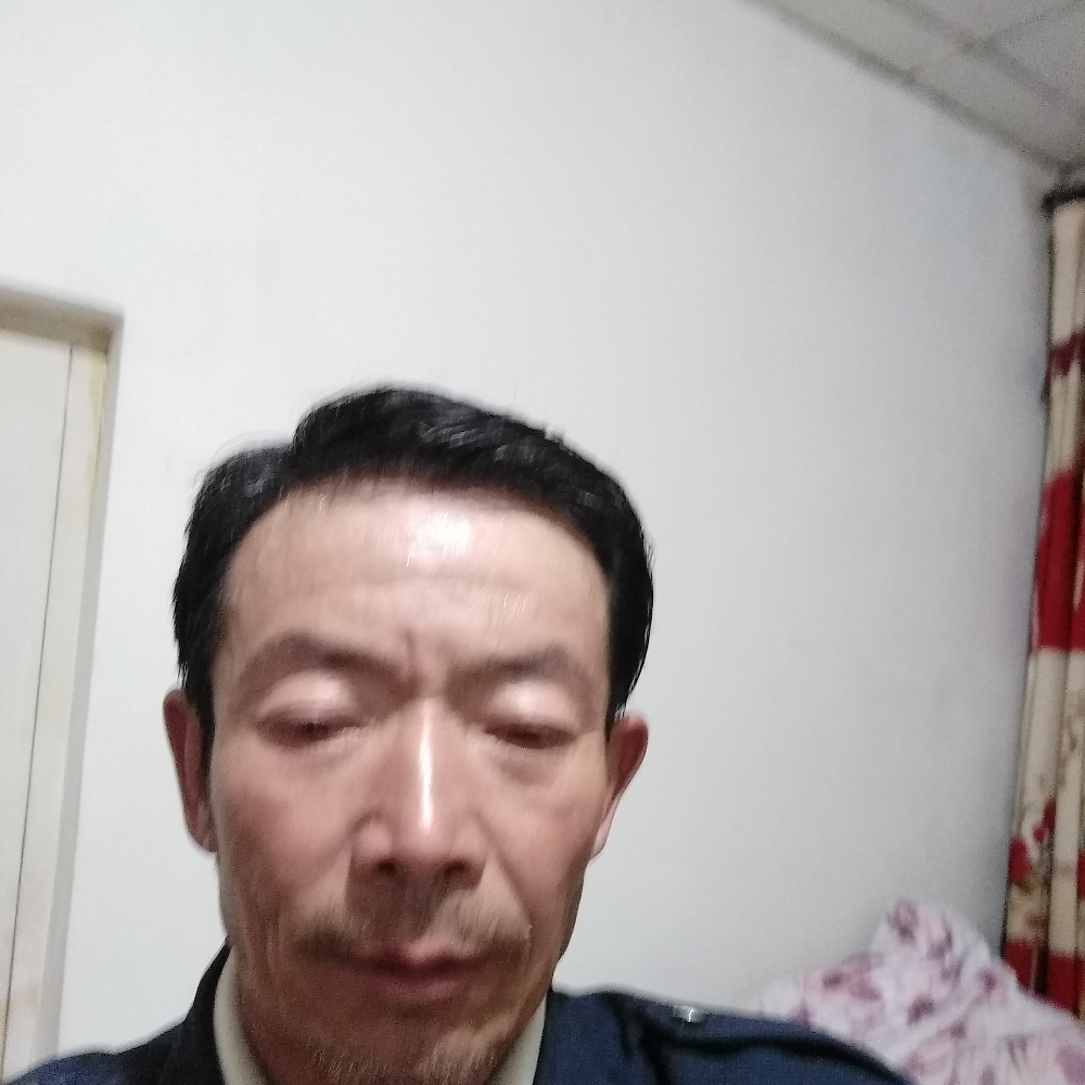 风吹雪雨蒙蒙的照片