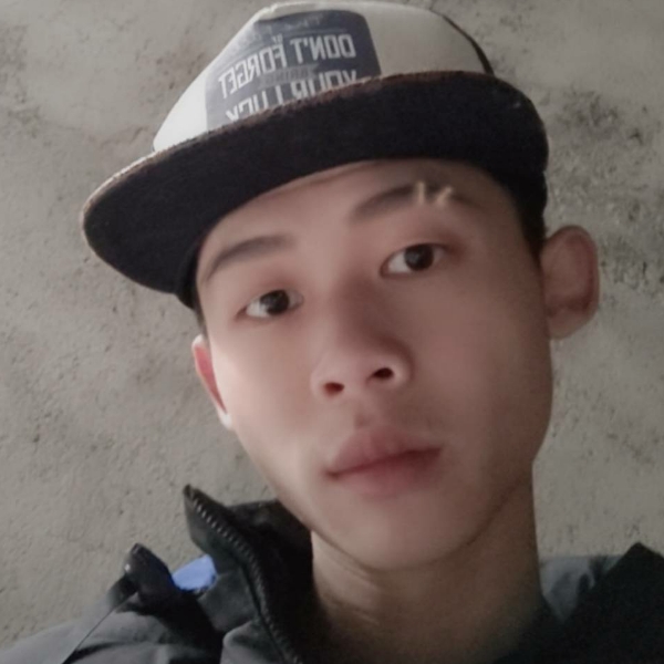 翅膀爱恋一个人的照片