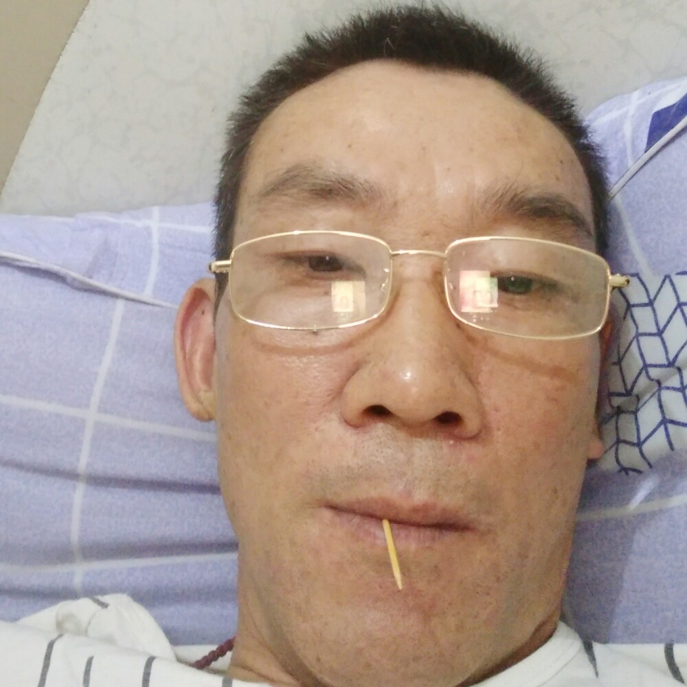 白昼冷静的照片