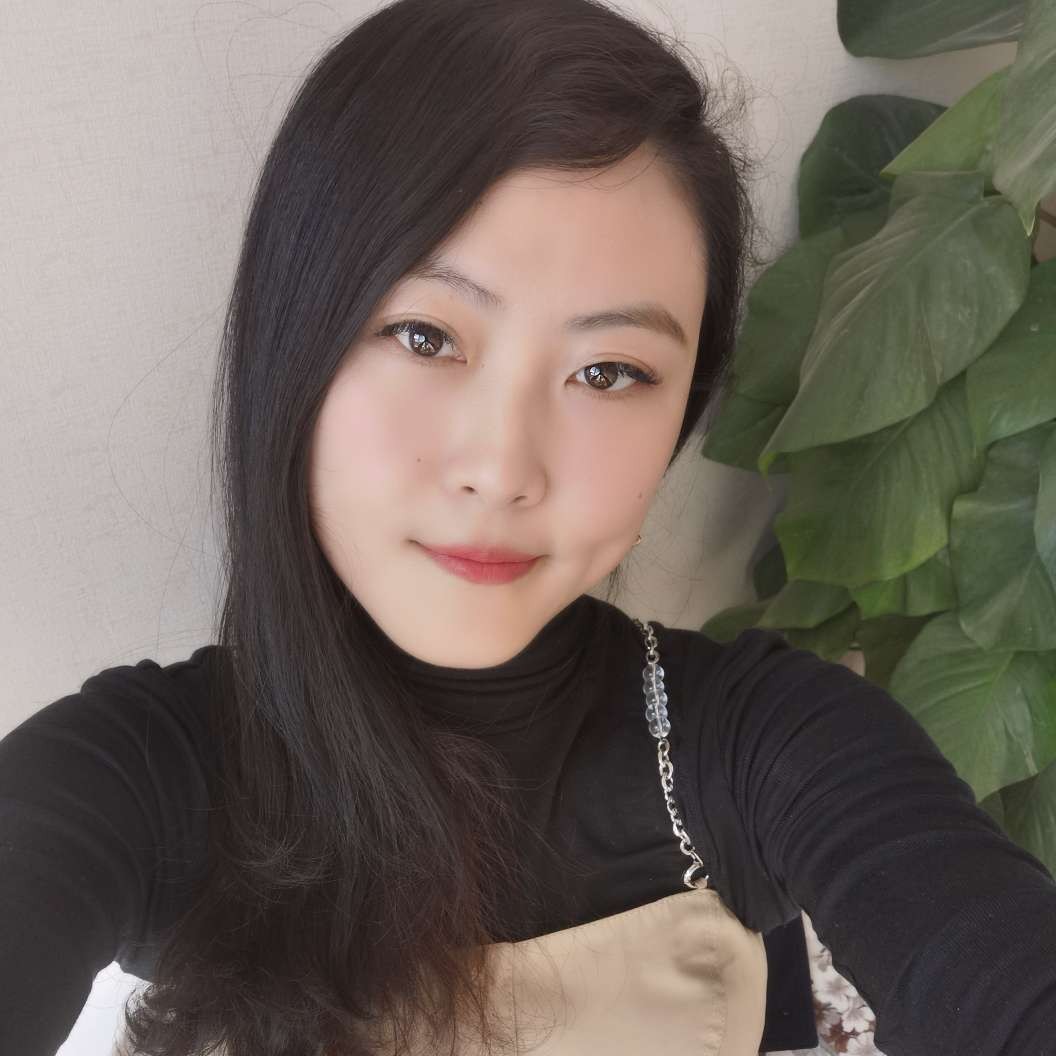 爱笑。酒窝的照片