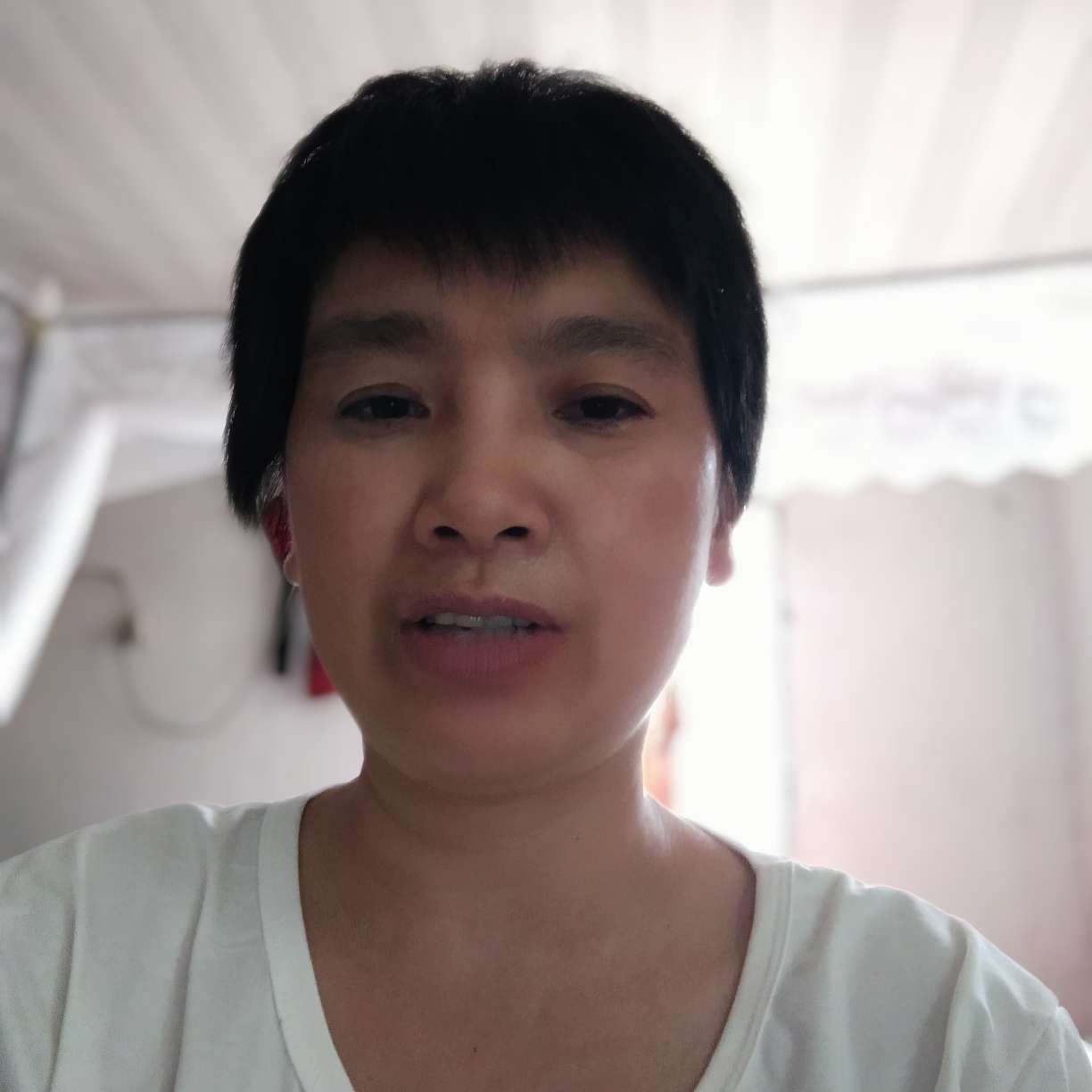 独寂苦恋水池的照片